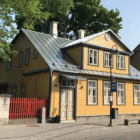 Lossi * Kuressaare
